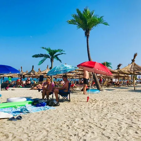 Anias Front View Of The Black Sea 48b *